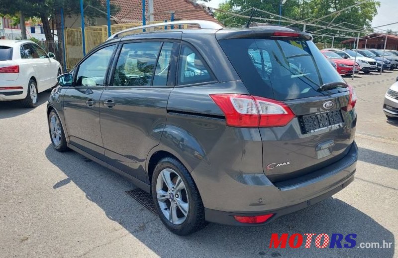 2017' Ford C-MAX photo #5
