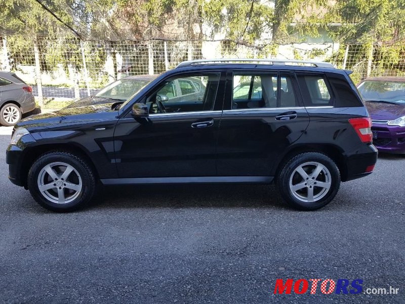 2010' Mercedes-Benz GLK 220 Cdi 4Matic photo #5