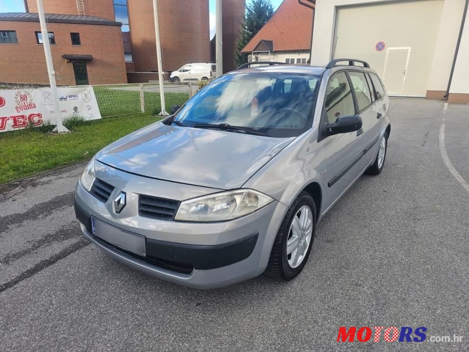 2005' Renault Megane Break photo #2