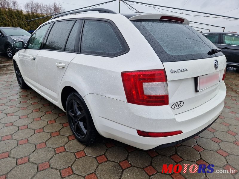 2014' Skoda Octavia Combi photo #5