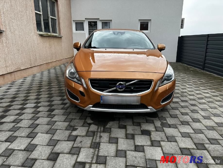 2010' Volvo S60 D5 photo #1