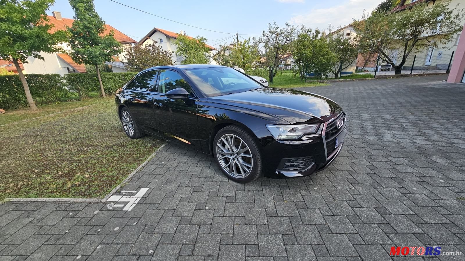 2020' Audi A6 50 Tfsi E photo #3