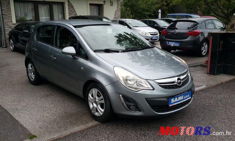 2011' Opel Corsa 1,3 Cdti photo #1