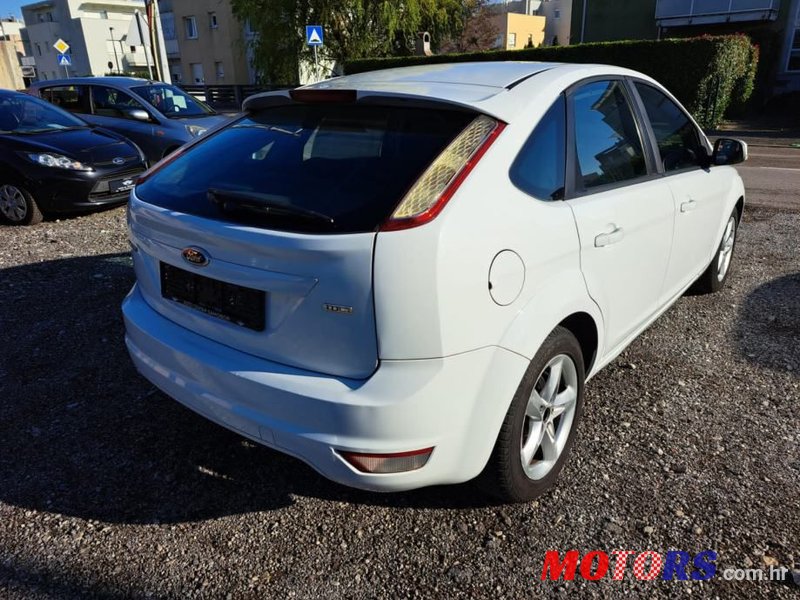 2009' Ford Focus 1,6 photo #4