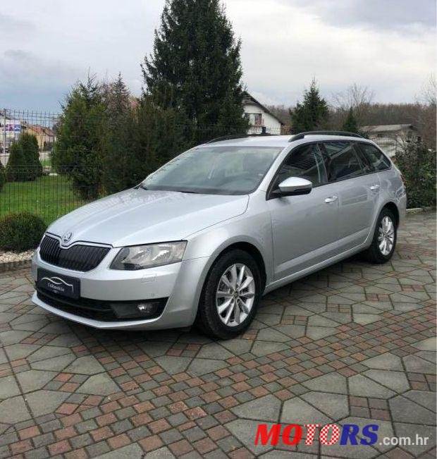 2017' Skoda Octavia Combi 1,6 Tdi photo #1