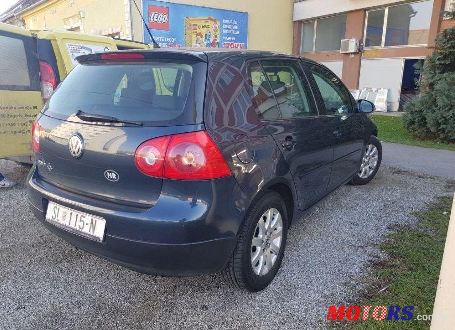 2005' Volkswagen Golf V 1,9 Tdi photo #1