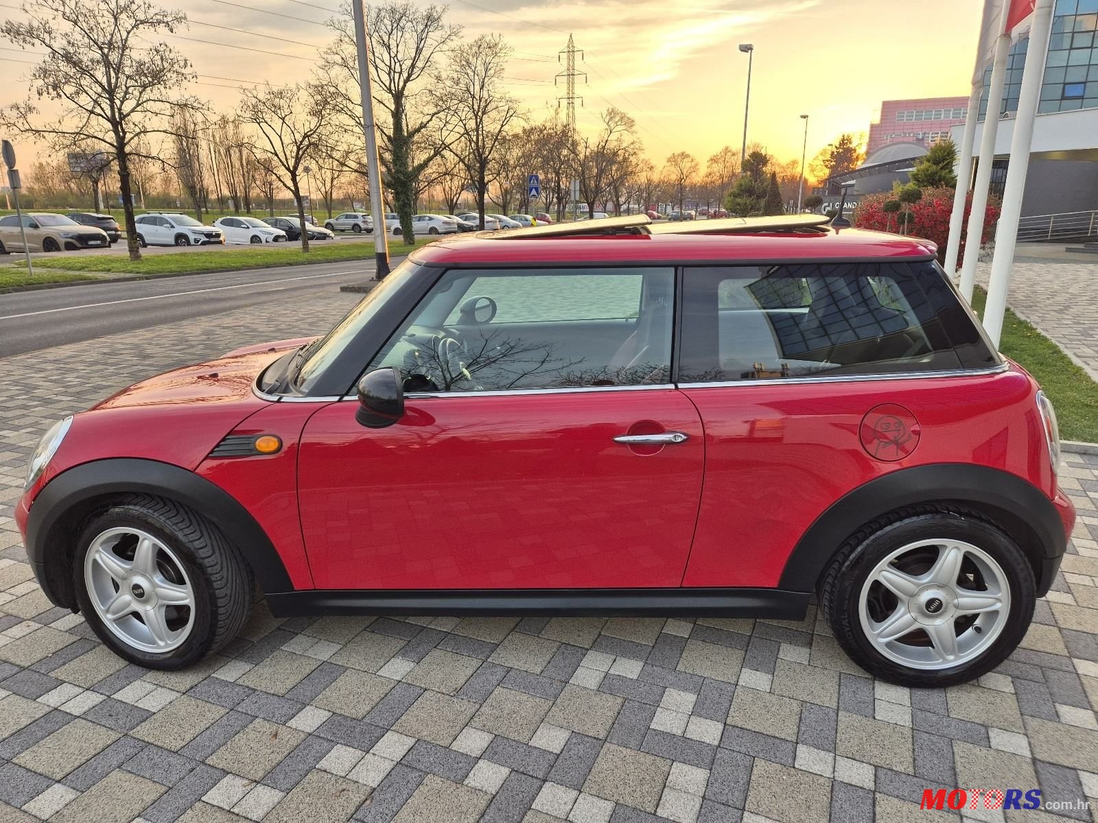 2008' MINI Cooper 1,4 photo #4