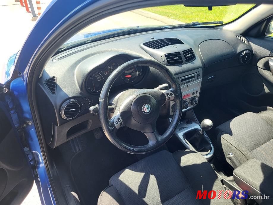 2008' Alfa Romeo 147 photo #6