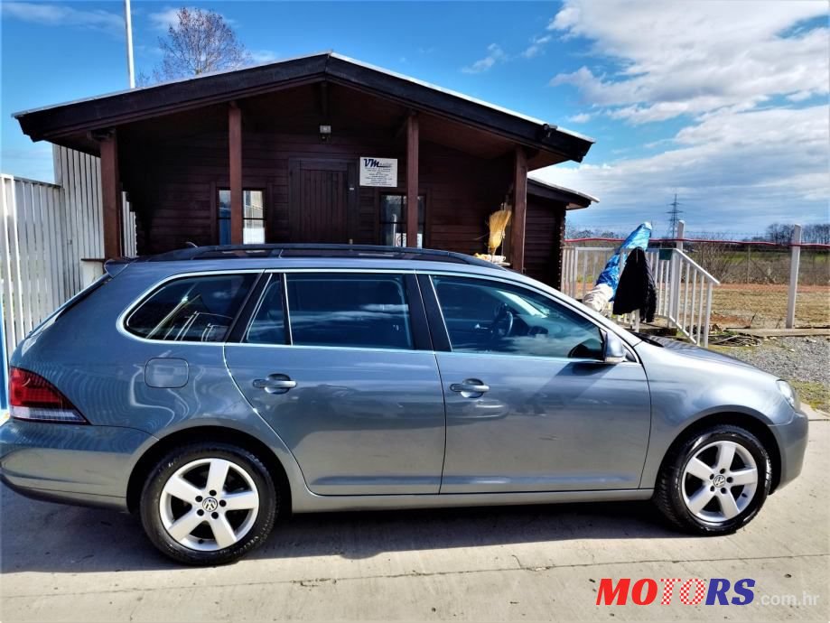 2010' Volkswagen Golf 6 1,6 Tdi photo #6