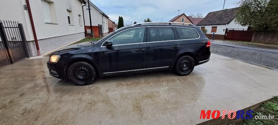 2012' Volkswagen Passat 2,0 Tdi Bmt photo #5