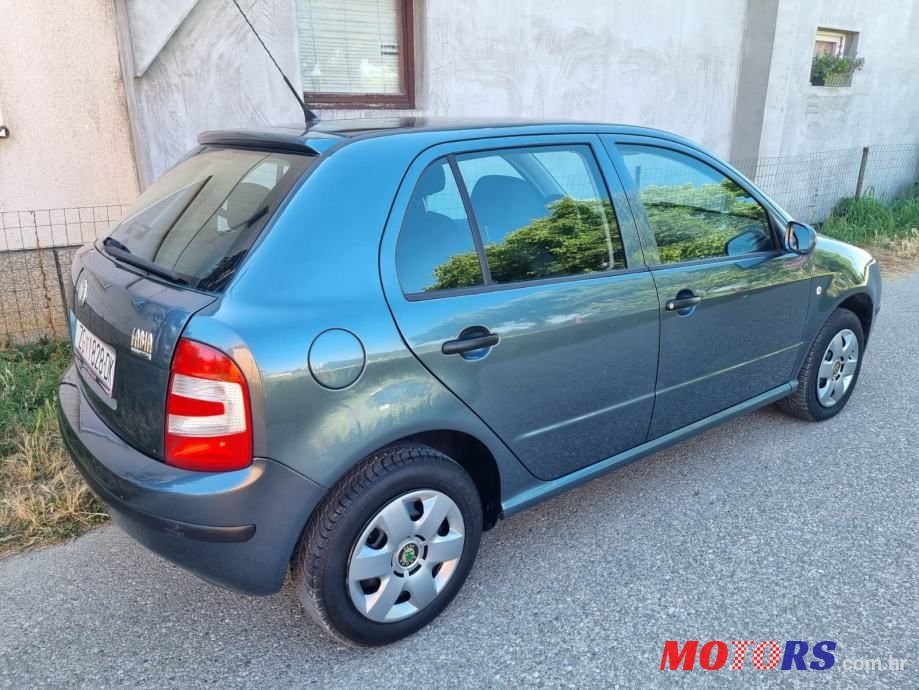2006' Skoda Fabia photo #2
