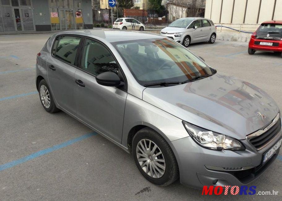 2015' Peugeot 308 1,6 E-Hdi photo #2
