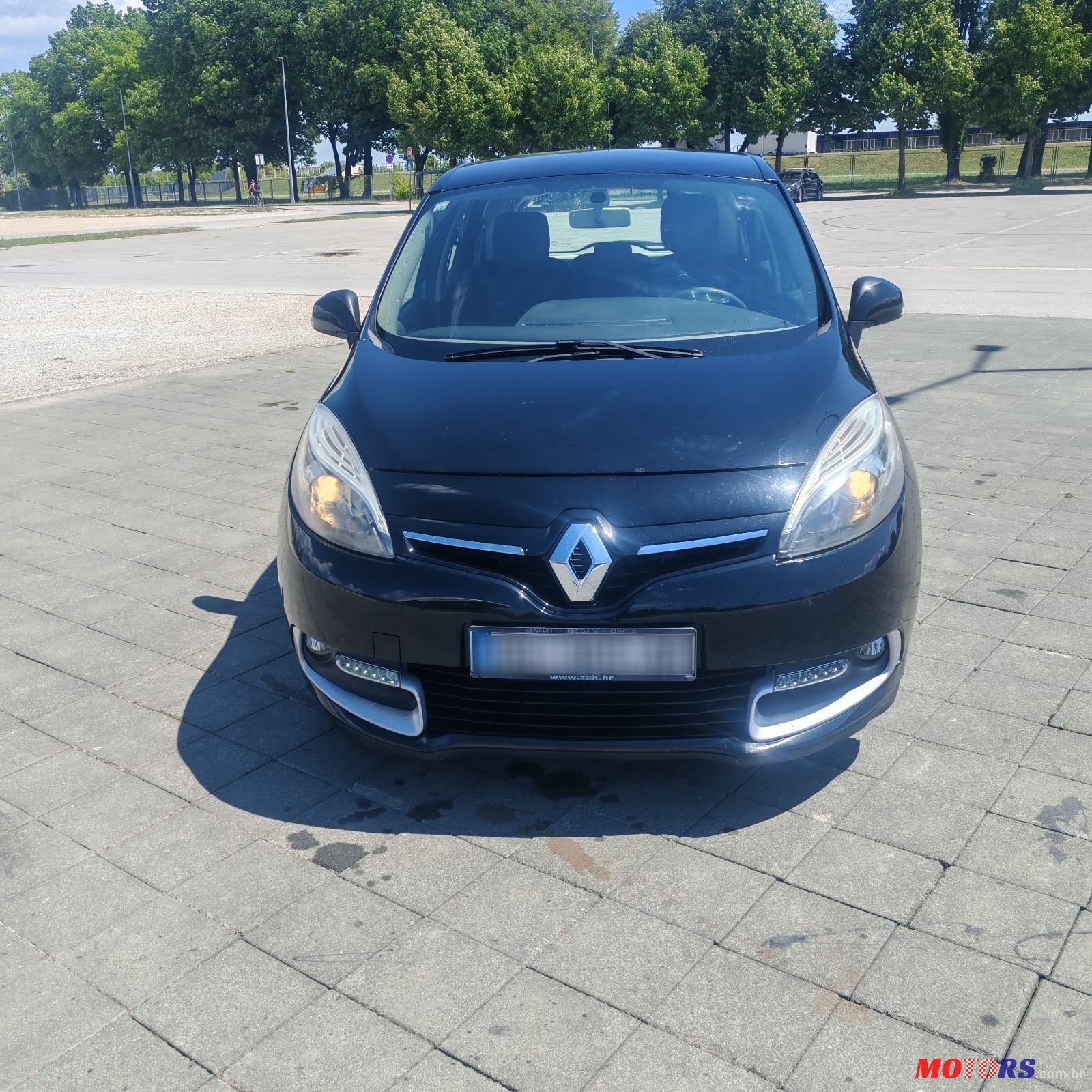 2014' Renault Scenic Dci photo #1