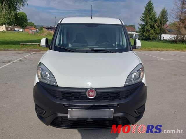 2015' Fiat Doblo 1.3 Jtdm Cargo photo #2