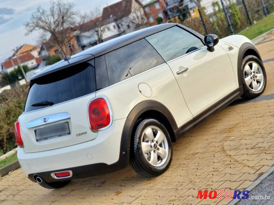 2015' MINI Cooper photo #2