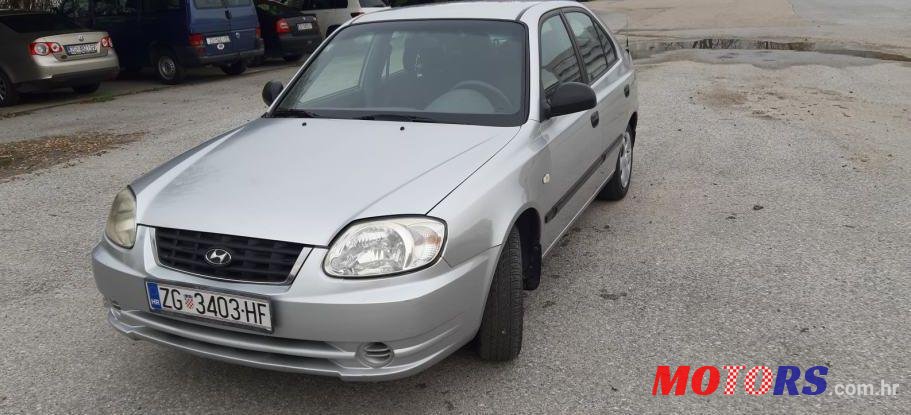 2005' Hyundai Accent photo #1