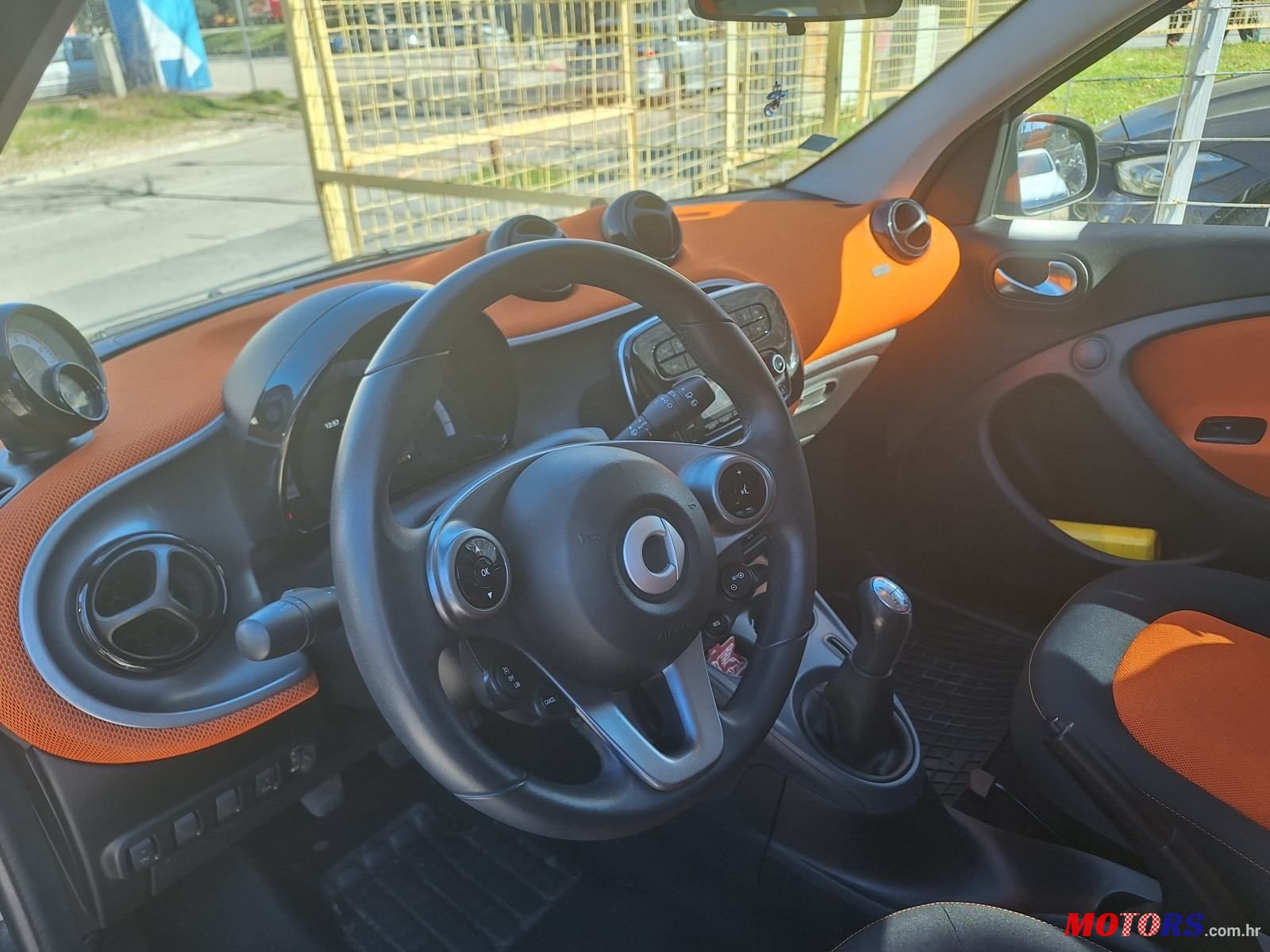 2015' Smart Forfour Smart Forfour 1.0 photo #4