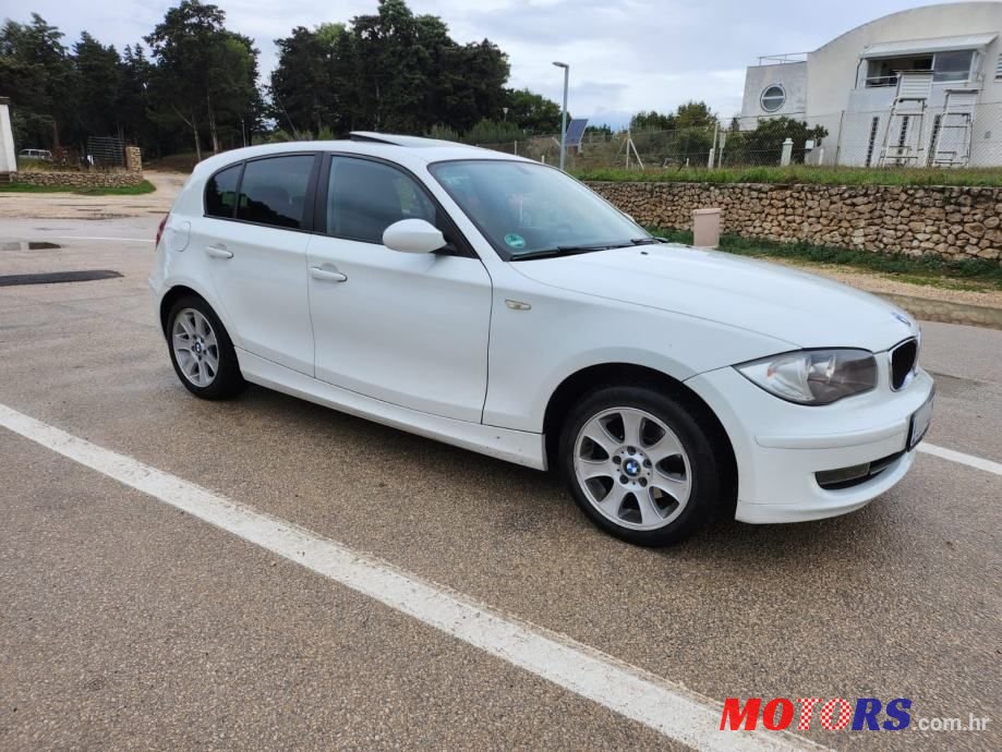 2008' BMW Serija 1 118D photo #1