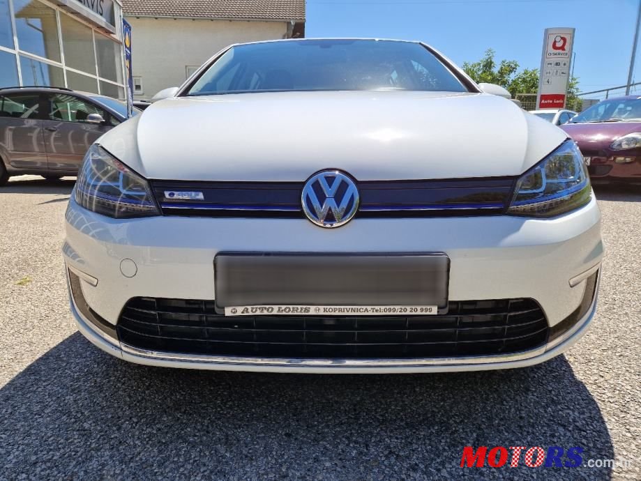 2016' Volkswagen Golf VII E-Golf photo #5