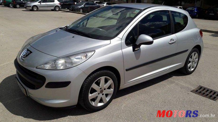 2006' Peugeot 207 Sport 1,6 Hdi photo #1
