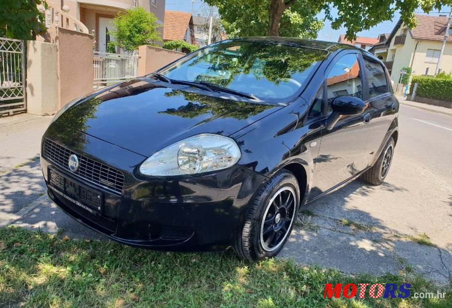 2007' Fiat Grande Punto photo #1