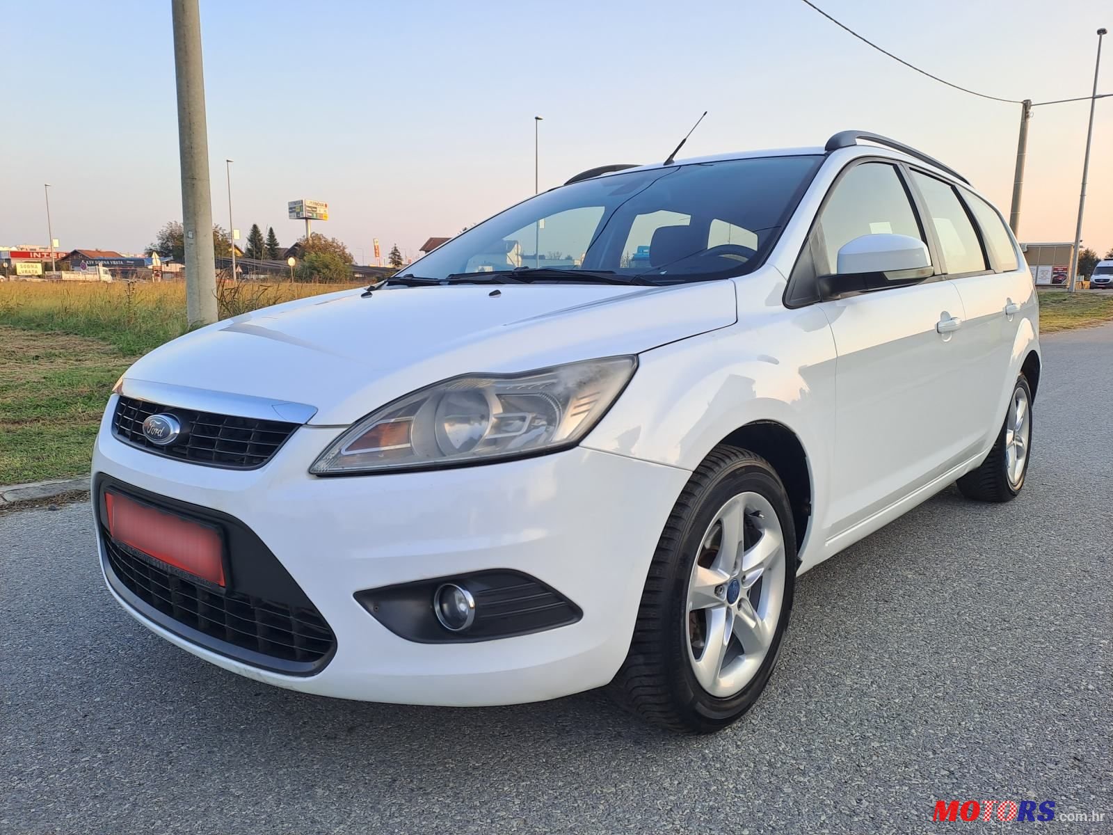 2008' Ford Focus Karavan photo #3