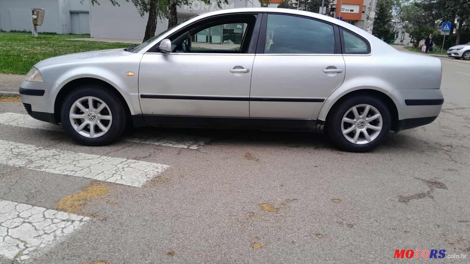 2001' Volkswagen Passat 1,9 Tdi photo #1