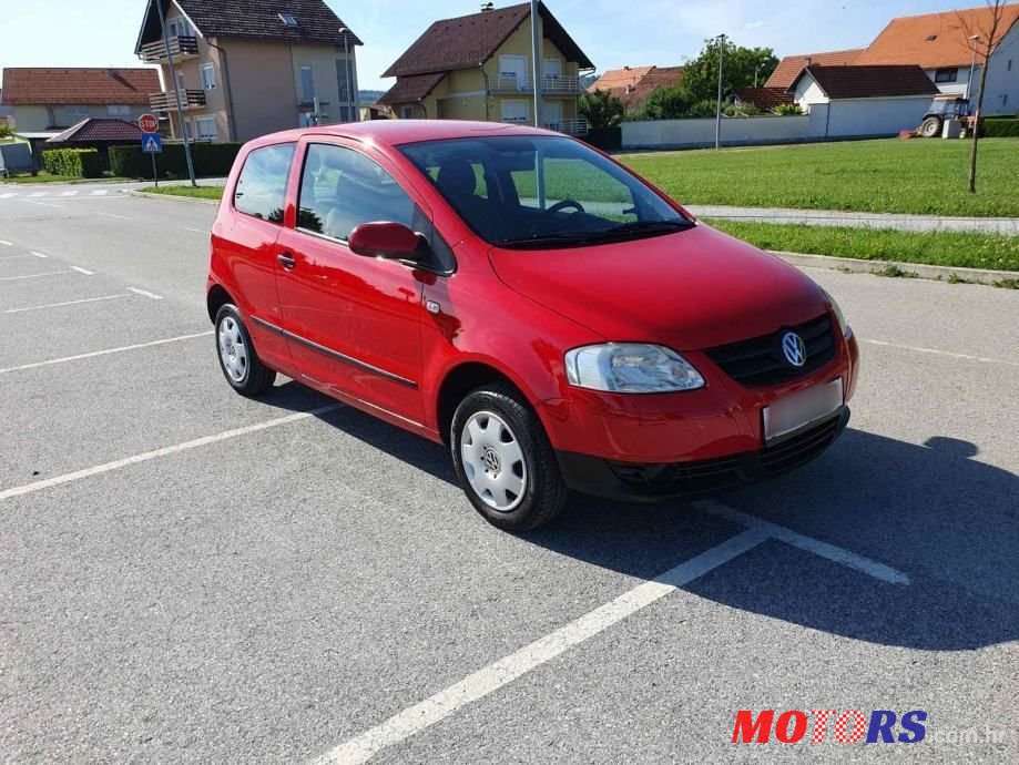 2005' Volkswagen Fox 1,2 photo #2