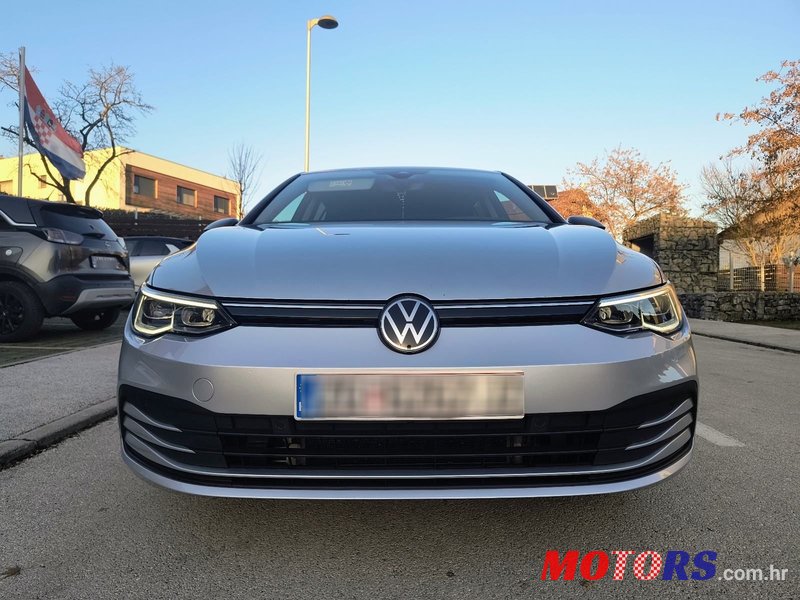 2020' Volkswagen Golf VIII 2,0 Tdi photo #2