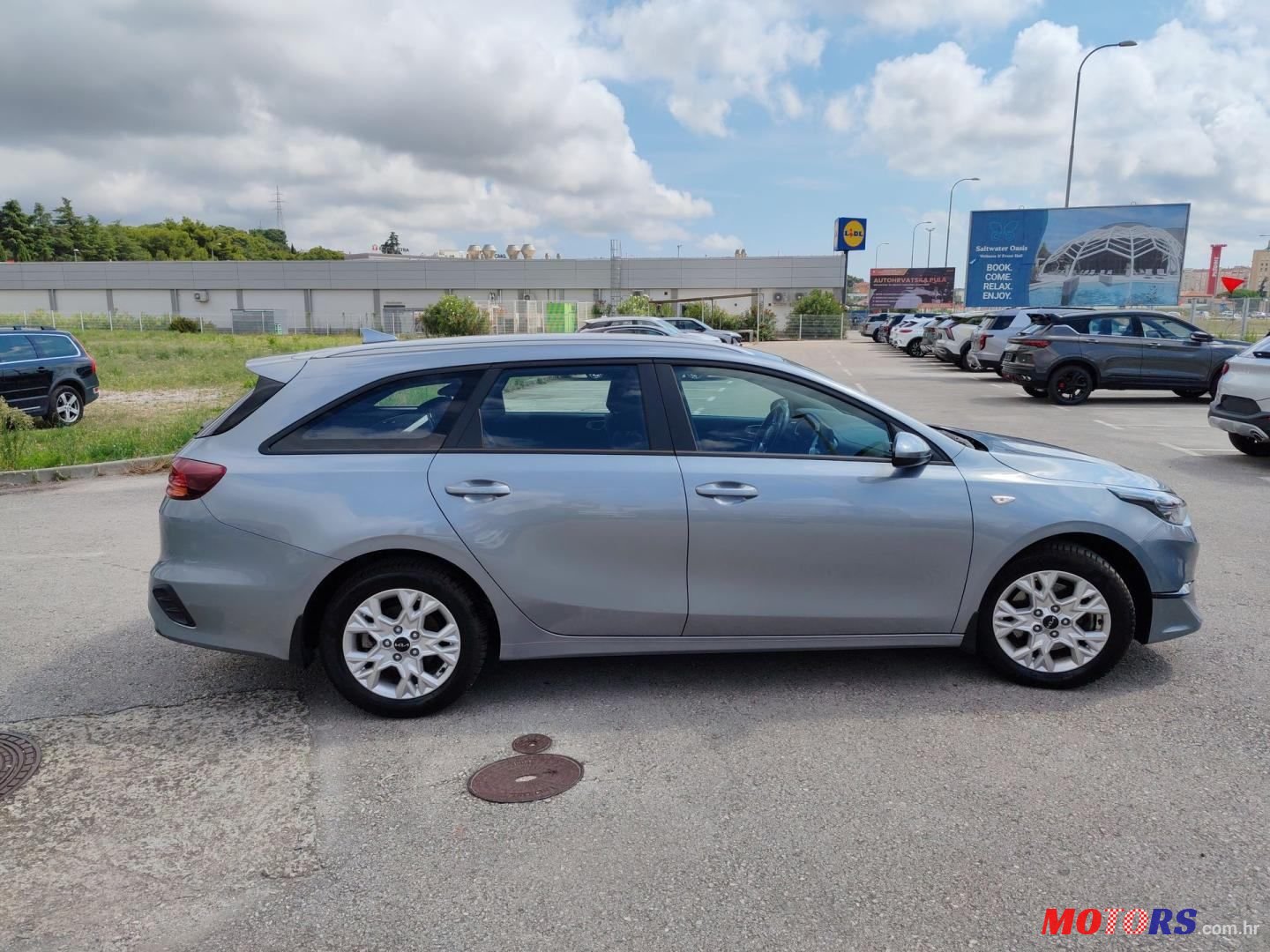 2022' Kia Ceed Sportswagon photo #6
