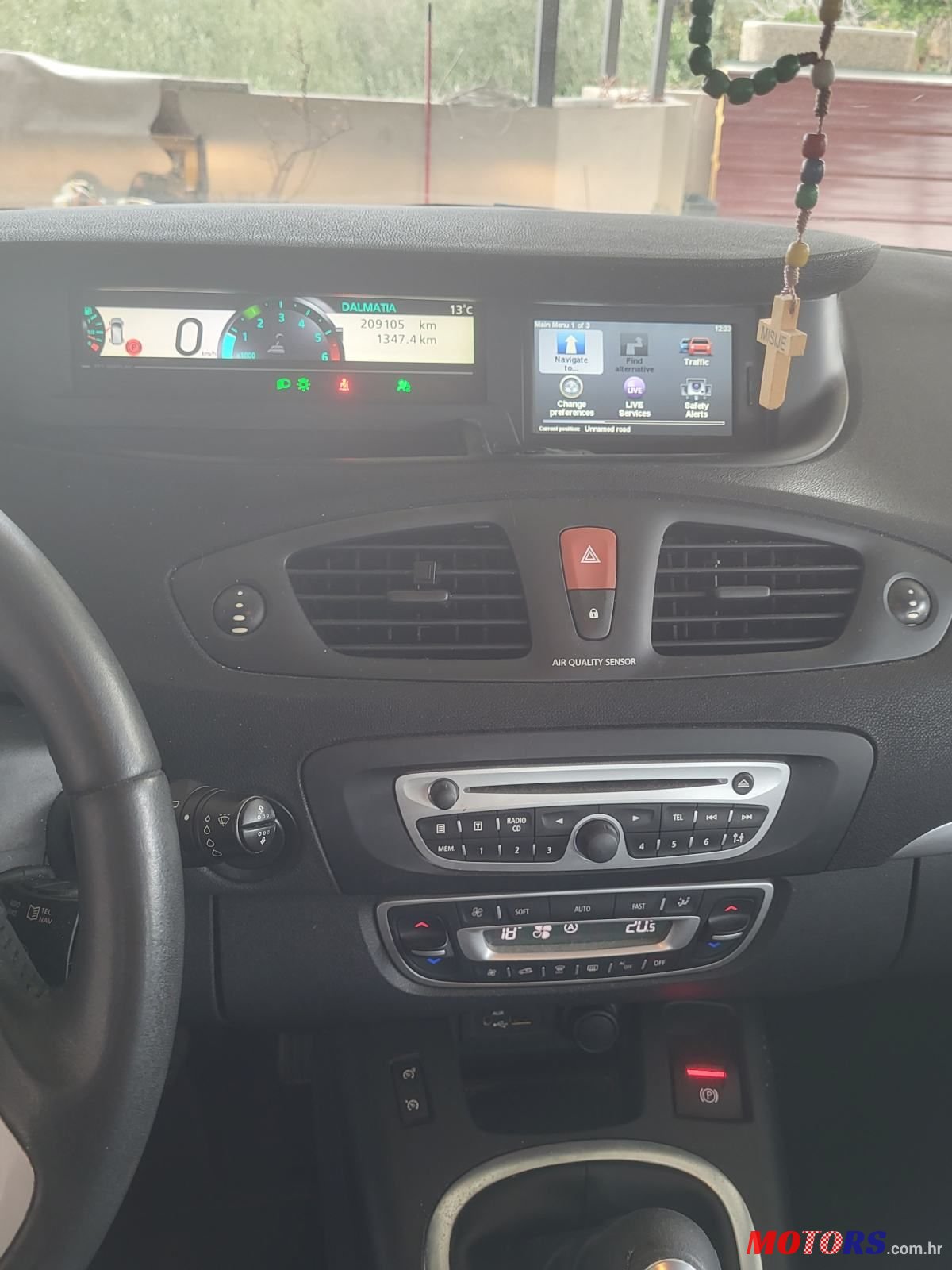 2011' Renault Scenic 1,5 Dci photo #6