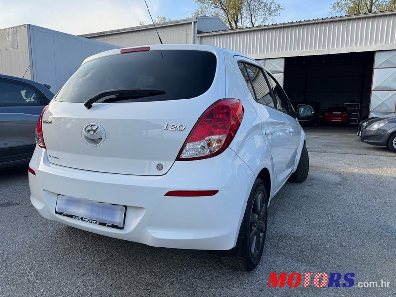 2014' Hyundai i20 1,2 photo #5