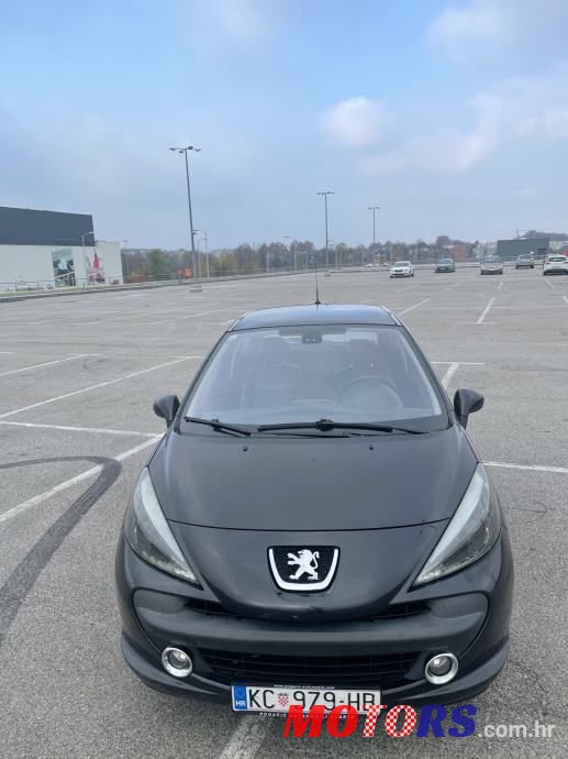 2007' Peugeot 207 1,6 Hdi photo #1
