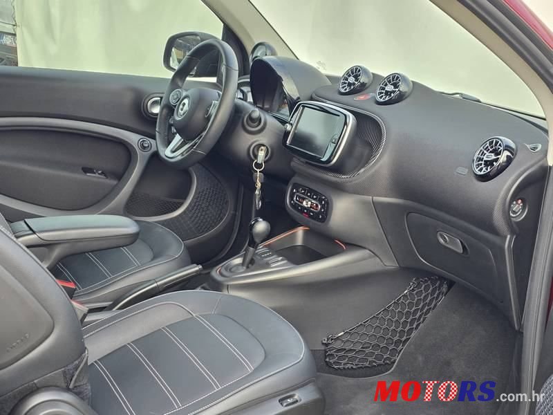 2021' Smart Eq Fortwo Brabus photo #6