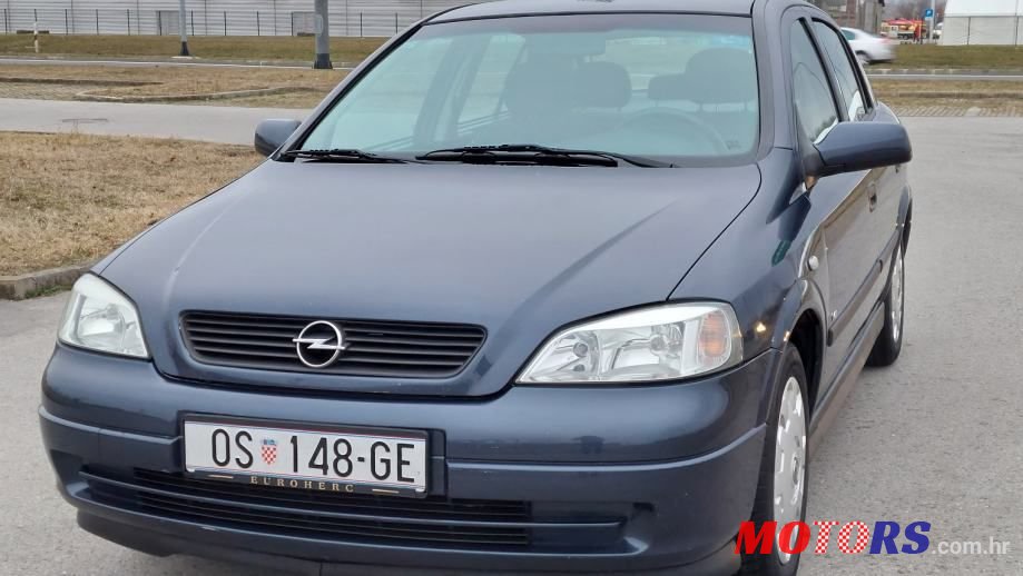 2006' Opel Astra 1,4 16V photo #1