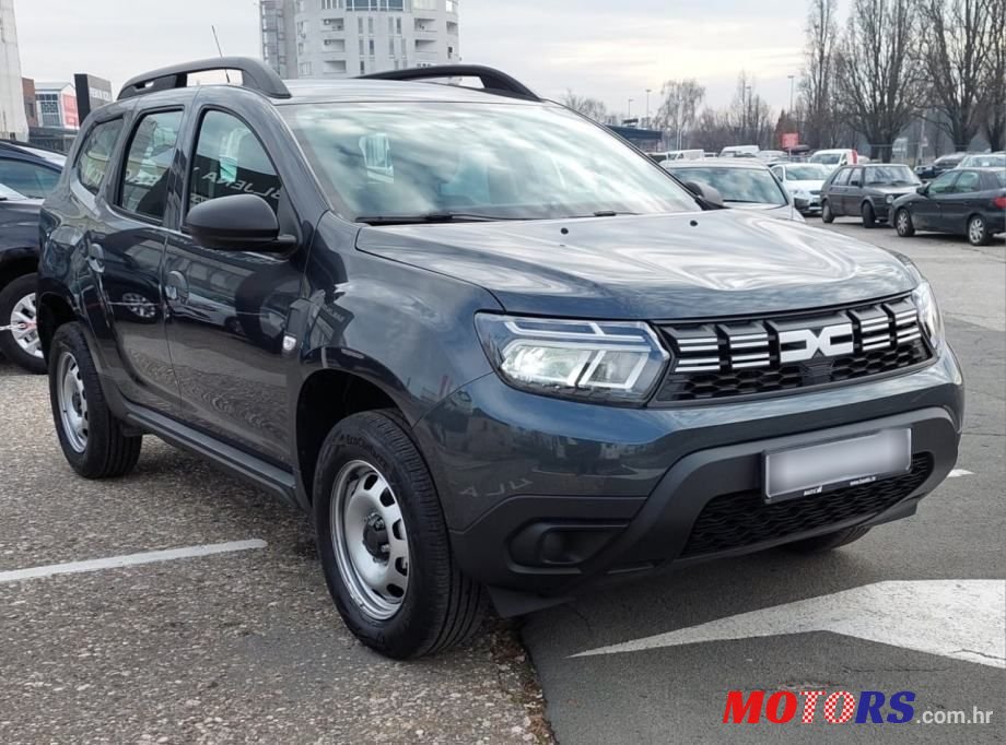 2023' Dacia Duster photo #4