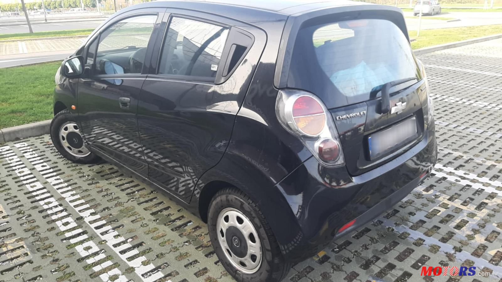 2010' Chevrolet Spark Spark 1,0 Sx photo #3