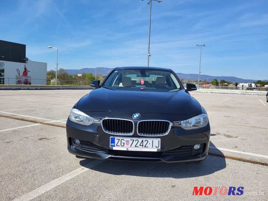 2013' BMW Serija 3 320D photo #6