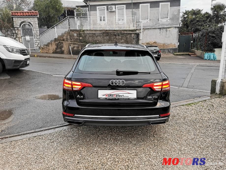 2019' Audi A4 Avant photo #6