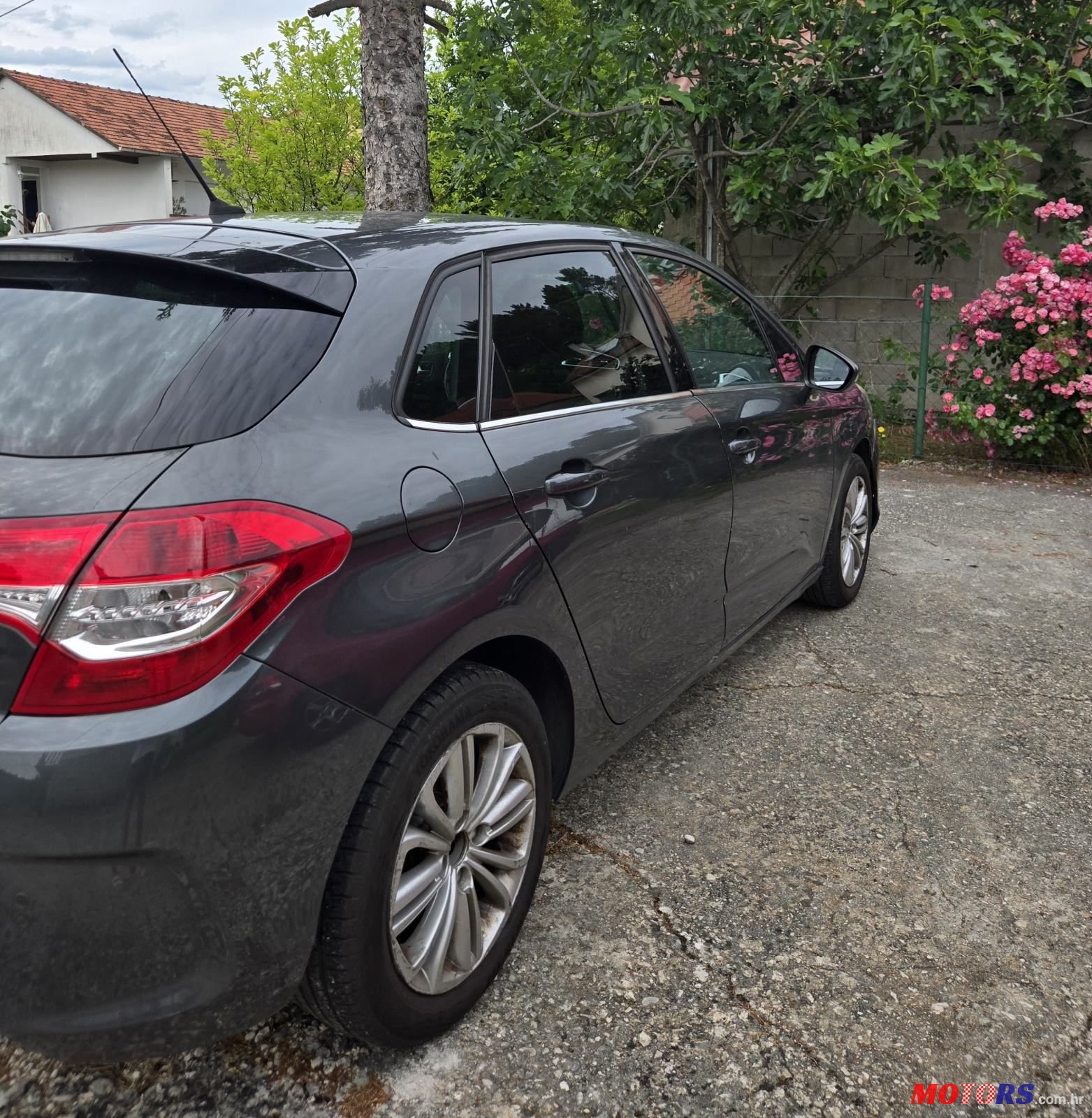 2014' Citroen C4 1,6 Hdi photo #3