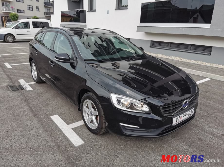 2015' Volvo V60 D2 photo #1