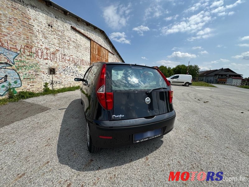 2004' Fiat Punto 1,2 16V photo #5