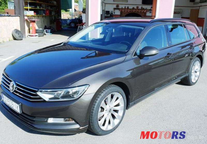 2015' Volkswagen Passat Variant photo #1