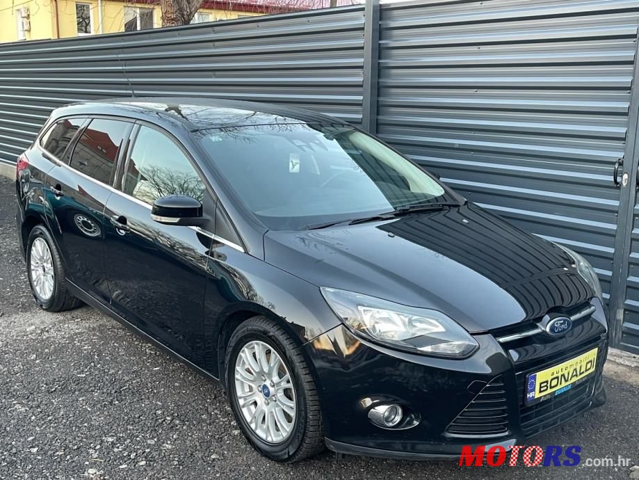 2011' Ford Focus Karavan photo #4