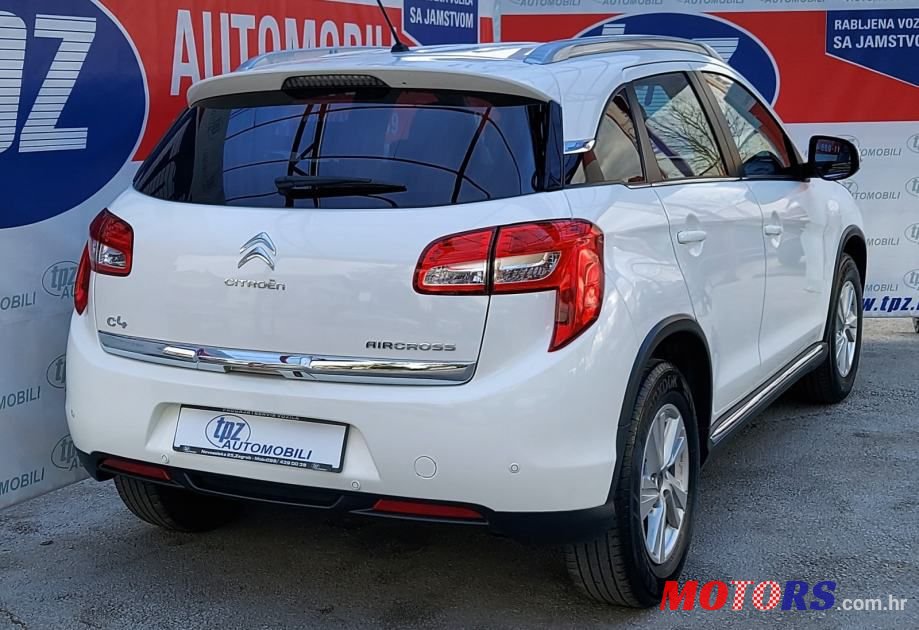 2016' Citroen C4 Aircross photo #4