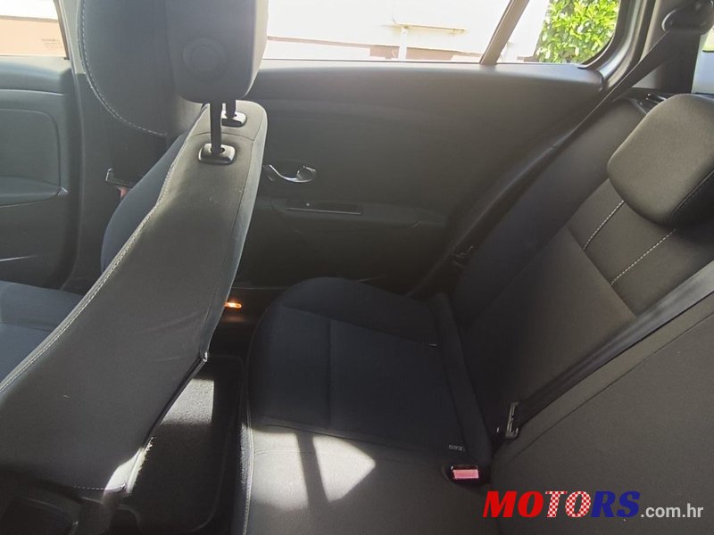 2011' Renault Megane Grandtour 1,5 Dci photo #6