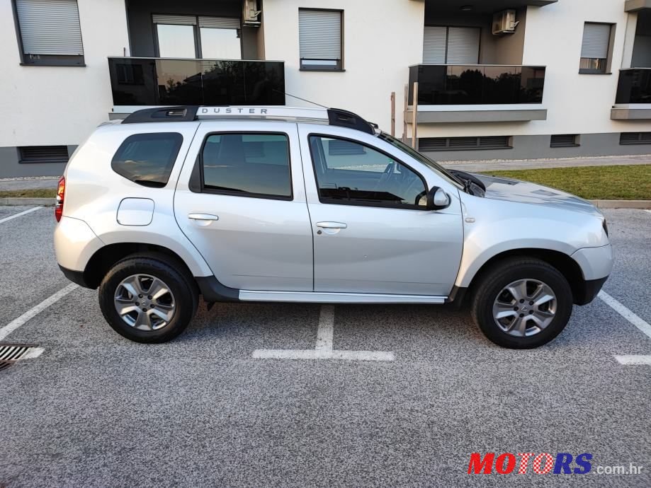 2015' Dacia Duster photo #5