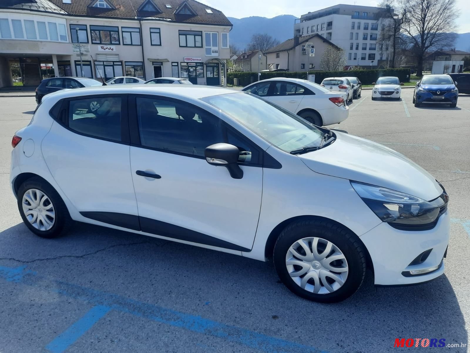 2018' Renault Clio 1,2 photo #3