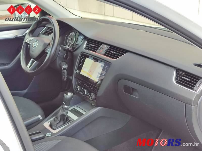 2019' Skoda Octavia 1.6 Tdi Dsg photo #5