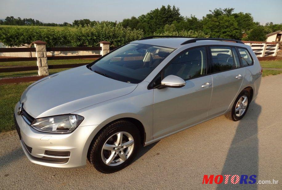 2013' Volkswagen Golf Vii Variant photo #1